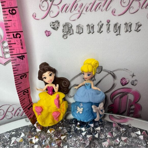 2 Disney dolls Cinderella belle moveable cute dolls action figures - Picture 3 of 5